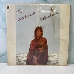 Linda Ronstadt: Different Drum