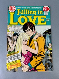 DC Falling In Love No.139 Comic