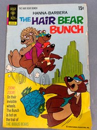 Hanna Barbera The Hair Bear Bunch Comic Book February 1972.