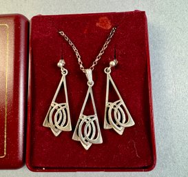 Silver Tone Pendant With Matching Pierced Earrings