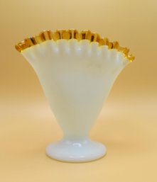 Fenton Vintage Gold Crest Fan Vase