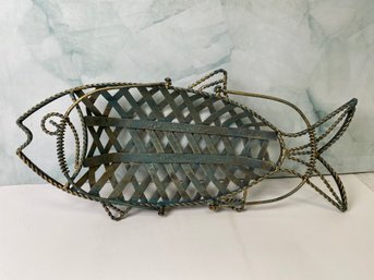 Metal Fish Fruit Basket With Handles