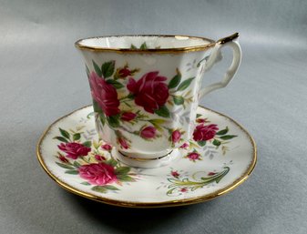 Elizabethan  Cup And Saucer- Moss Rose- England-Local Pick Up