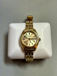 Vintage Two Tone Seiko Quartz Watch With Date And Metal Band