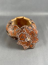 Vintage Peruvian Fold Art Gourd Lidded Box, Signed