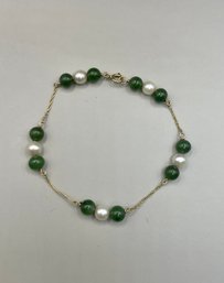 14k Yellow Gold Bracelet With Pearls And Jade - 7.5'