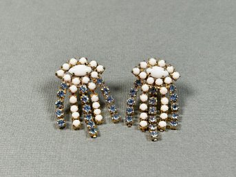Pair Of Vintage Solid White And Blue Rhinestone Screwback Earrings