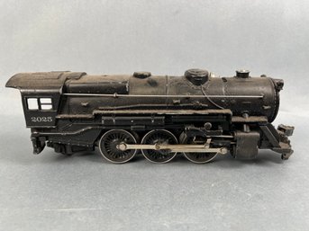 Vintage Lionel Engine # 2025.