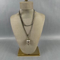Silver Tone Necklace With Tear Drop Pendant