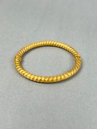 18k Gold Hinged Bracelet