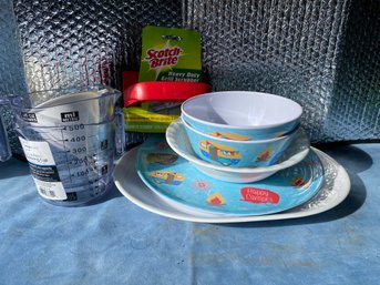 Lot Of Plastic Dishes And Misc. *Local Pick-Up Only*