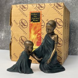 Maasai Soul Journeys Figurines Mother & Child IN BOX