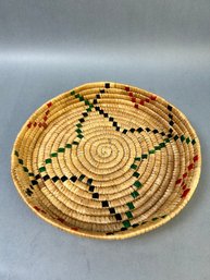 Vintage Native American Round Basket.