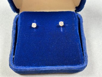 Diamond & 14K Yellow Gold Stud Earrings