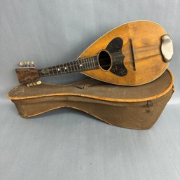 Vintage Round Back Mandolin Made By R.B Curtiss