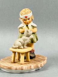 Goebel BH 25 'tender Loving Care' Figurine