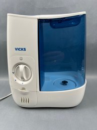 Vicks Warm Mist Humidifier.