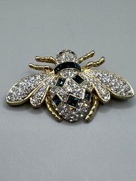 Rhinestone Fly Pin/brooch