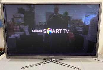 Samsung PN56D8000FF Smart Tv 56 Inch.