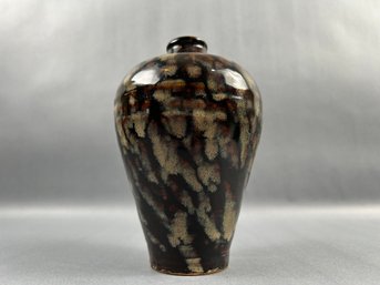 Jizhou Glazed Vase