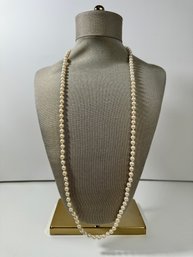 Richelieu Costume Jewelry Pearl Necklace