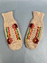 Vintage Hand Knitted Mittens