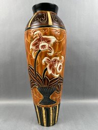 Large Asian Motif Flowered Vase.