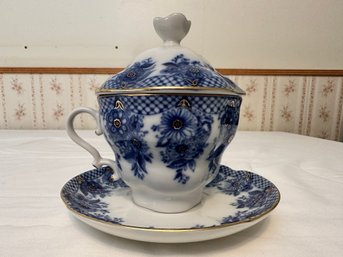 Lomonosov Cobalt Net Tea Cup W/lid And Saucer