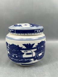 Blue And White Chinese Ginger Jar.