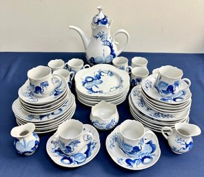Meissen Blue Orchid On Tree Branch 46 Pieces Heinz Werner Designed -No In House Shipping