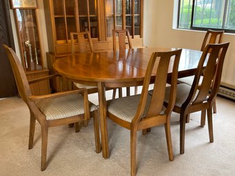 American Of Martinsville Dining Table And 6 Chairs *Local Pick-Up Only*