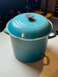 Le Creuset Caribbean Enameled StockPot With Lid