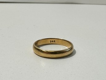 14k Gold Ring Sz 8.5