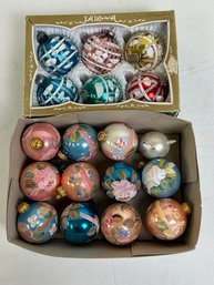 Vintage Holiday Ball Assortment Ornaments