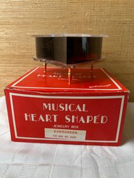 Musical Heart Shaped Trinket Box Playing The Way We Were. *LOCAL PICKUP ONLY - NO SHIPPING*