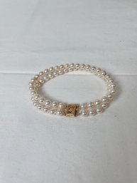 Cultured Pearl Bracelet With 14k Clasp And Highlight's.