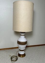 Vintage Large White And Gold Ceramic Table Lamp *Local Pick-Up Only*