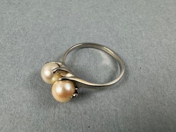 14k White Gold Double Pearl Ring
