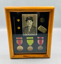 Ladies Army Corp WW11 Hero With Medals And Awards