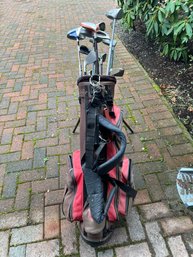 Set Of Golf Clubs And Bag. *LOCAL PICKUP ONLY - NO SHIPPING*