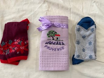 2 Pr Socks And A Towel. *LOCAL PICKUP ONLY - NO SHIPPING*