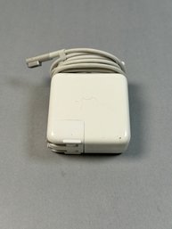 Apple 45 Watt Magsafe Power Adapter A1374