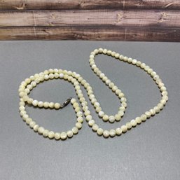 Beautiful Off White Beaded Stone Necklace