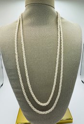 Twisted White Small Bead Necklace