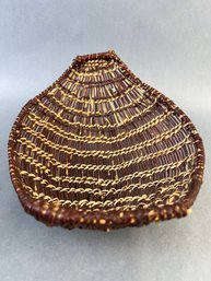 Vintage Tularei Folk Art Willow Basket.