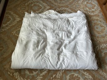 Full Down Comforter With White Duvet Cover