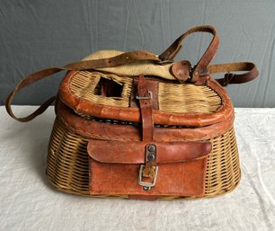 Vintage Fishing Creel With Shoulder Strap *Local Pick-Up Only*