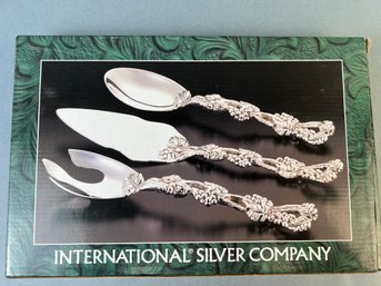 International Silver 3 Pc Serving Set. *LOCAL PICKUP ONLY*
