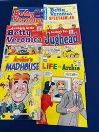 6 Comics: 3 Betty & Veronica, 2 Archie, 1 Jughead
