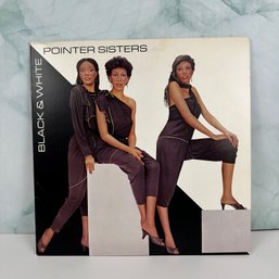 Pointer Sisters: Black And White